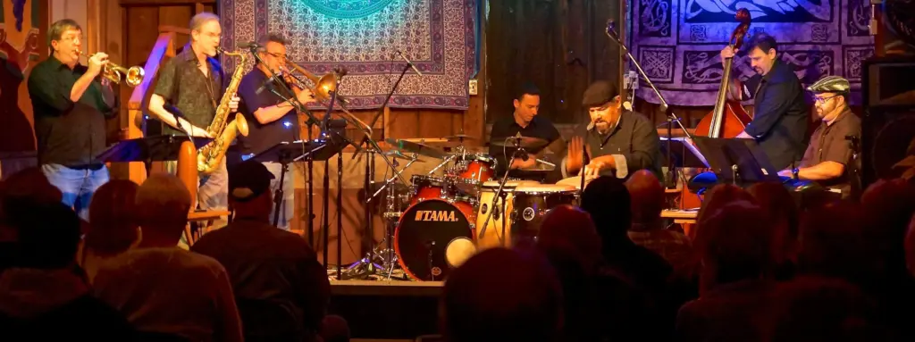 immagine per Latin Jazz & Latin Hustel